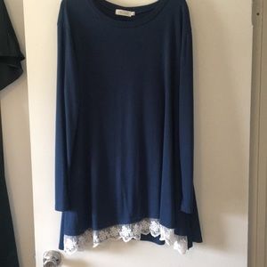 Dark blue tunic top size 2XL